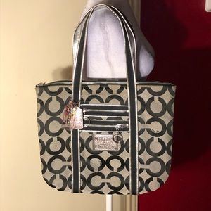 Coach Poppy Shoulder Purse